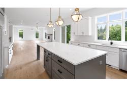 Grey Shaker Elite Tampa - Amazon Homes Global